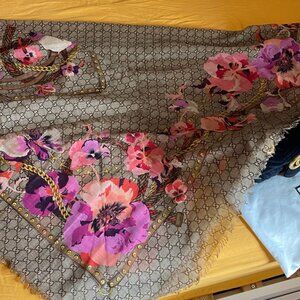 Gucci Scarf Shawl